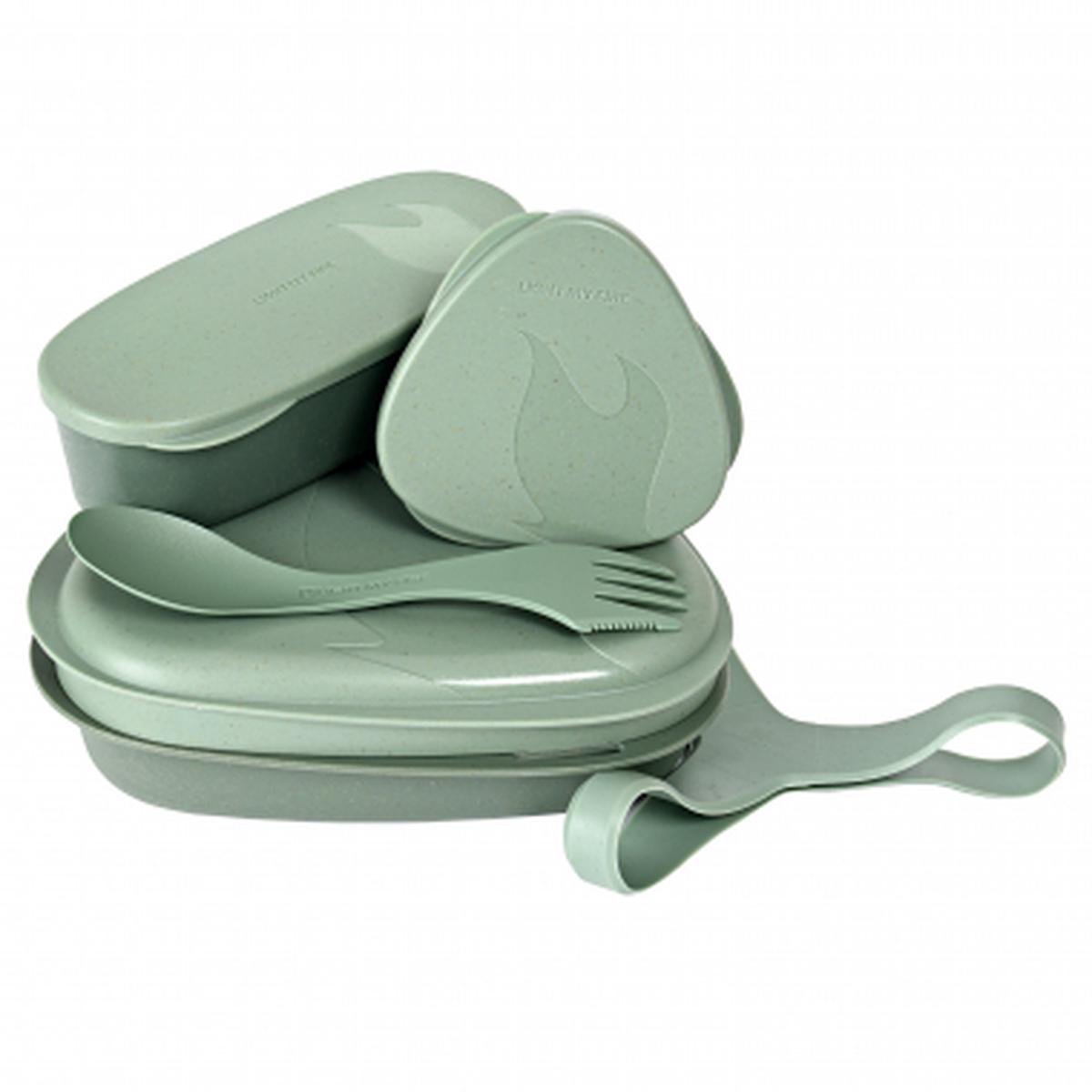 Picnic tableware