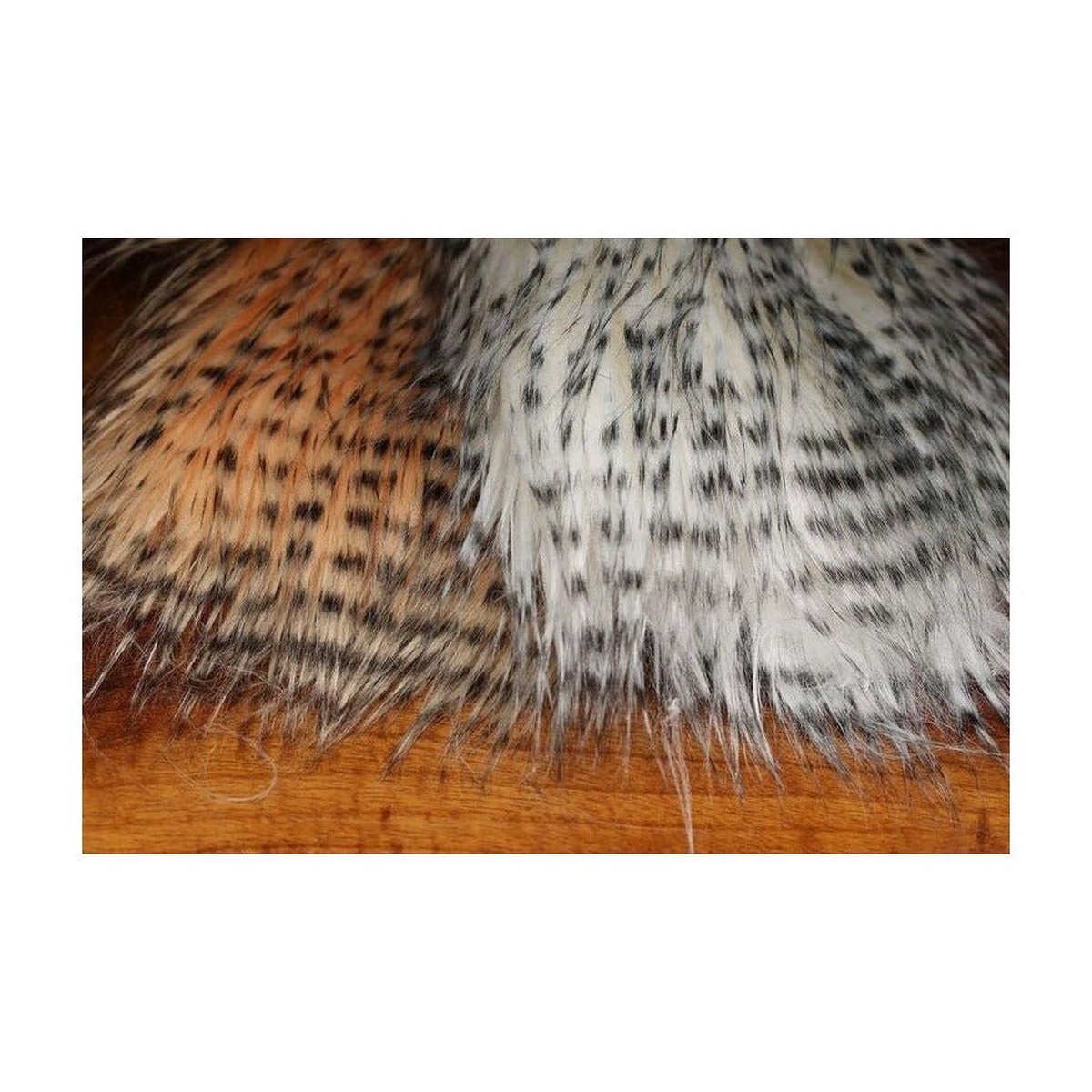 Barred Pseudo Hair