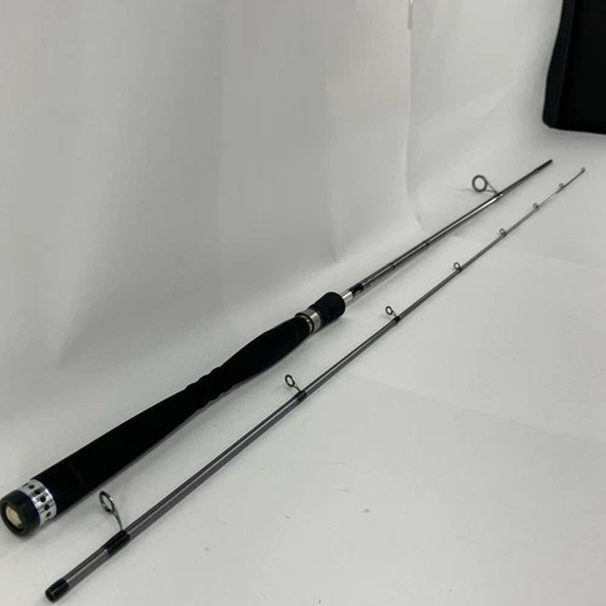 Abu Garcia Fishing Rod 6'11" B Grade Saltwater Spinning Equipment