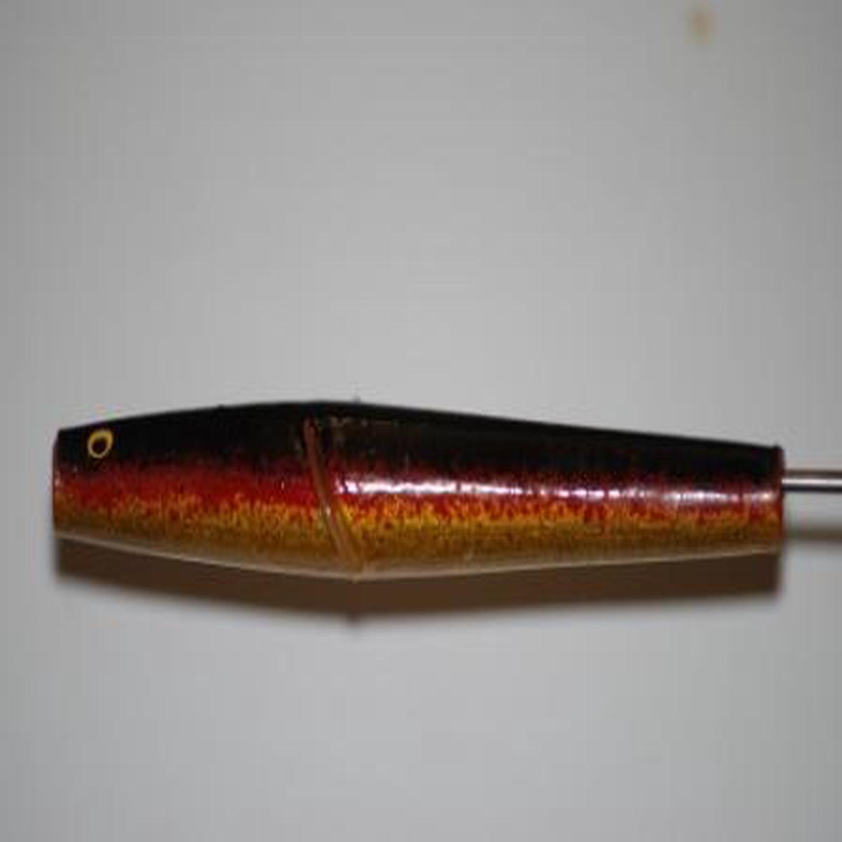 Devon Minnow Black & Gold
